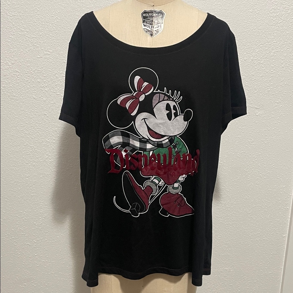 Minnie Mouse Women's Black Short Sleeve Tee